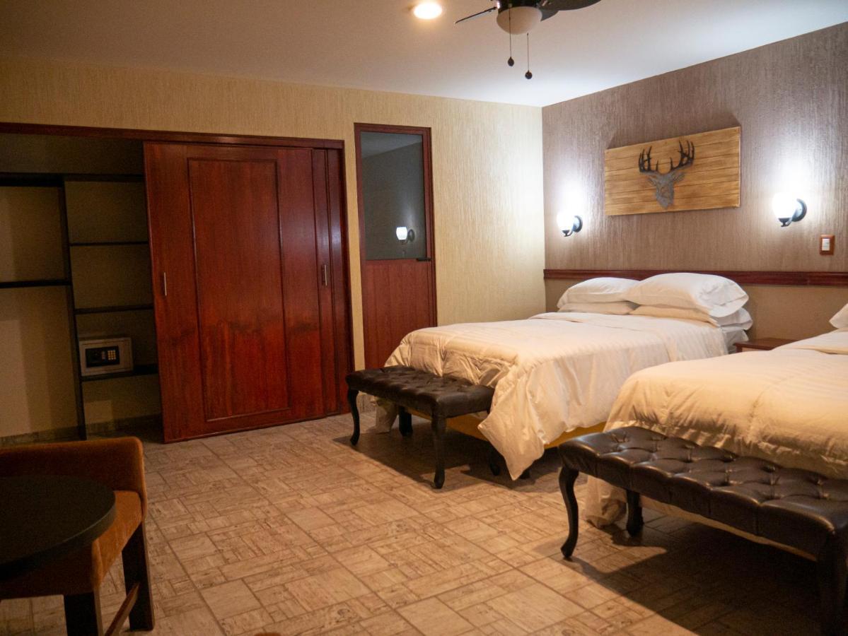 Hotel El Condor Cortazar エクステリア 写真